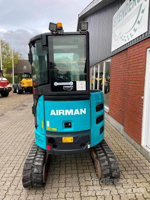 Airman AX26U-6A Miniescavadeiras