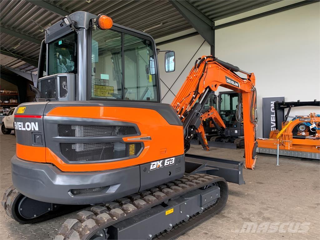 Develon DX63-7 Escavadeiras de esteiras