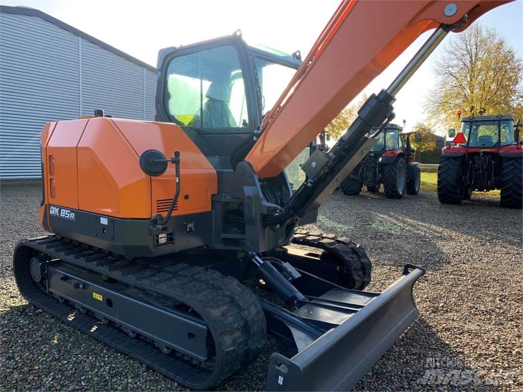 Develon DX85R-7 Miniescavadeiras