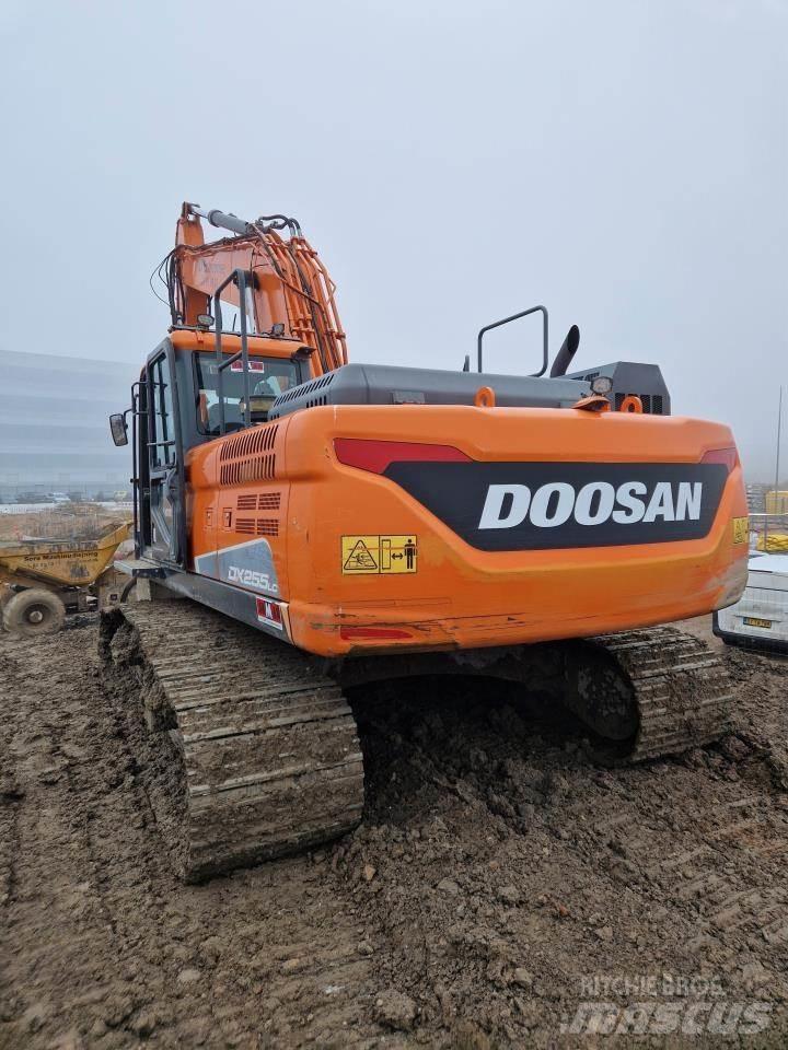 Doosan 255-5 Escavadeiras de esteiras