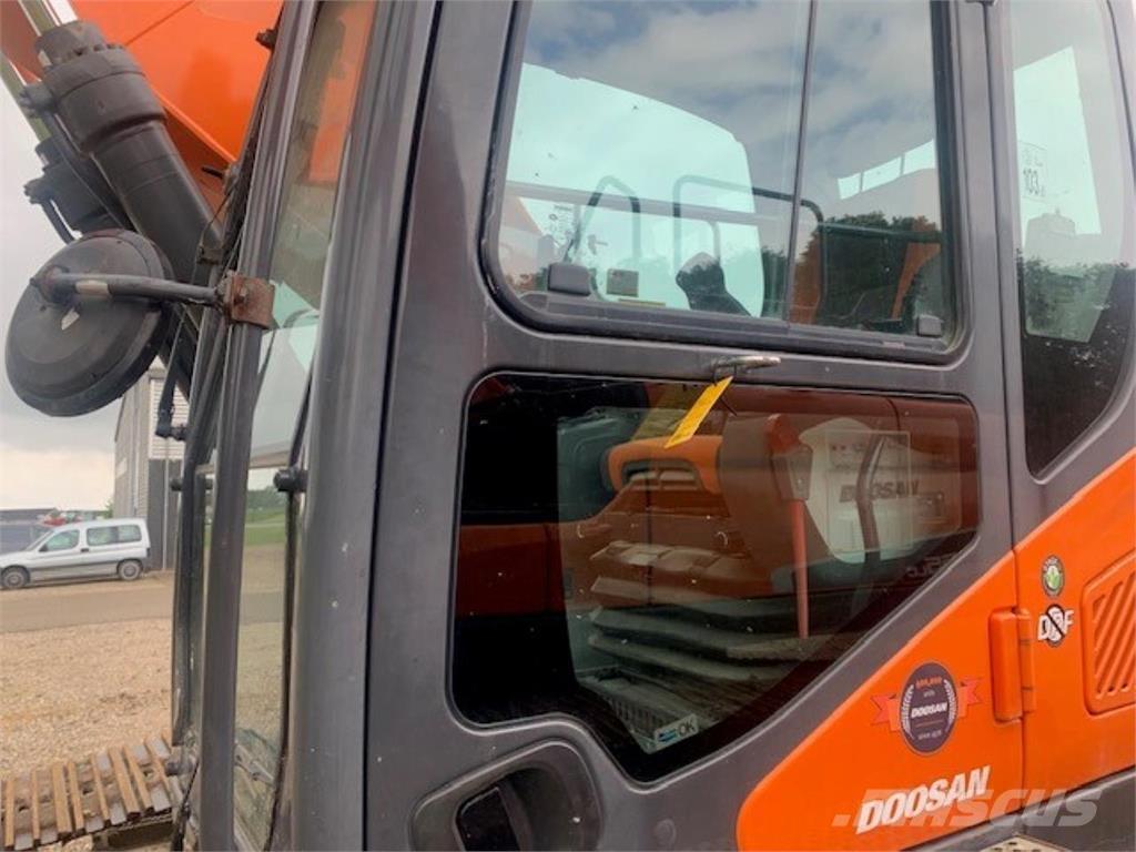 Doosan 255-5 Escavadeiras de esteiras