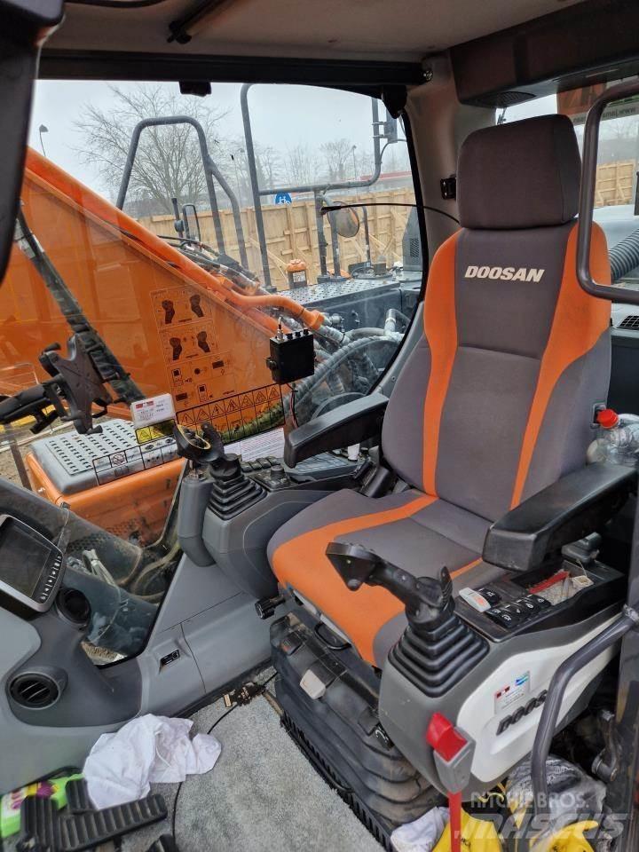 Doosan 255-5 Escavadeiras de esteiras