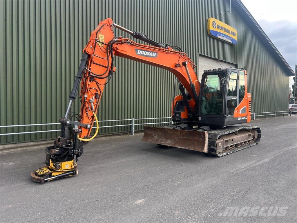 Doosan DX140LCR-5 Escavadeiras de esteiras