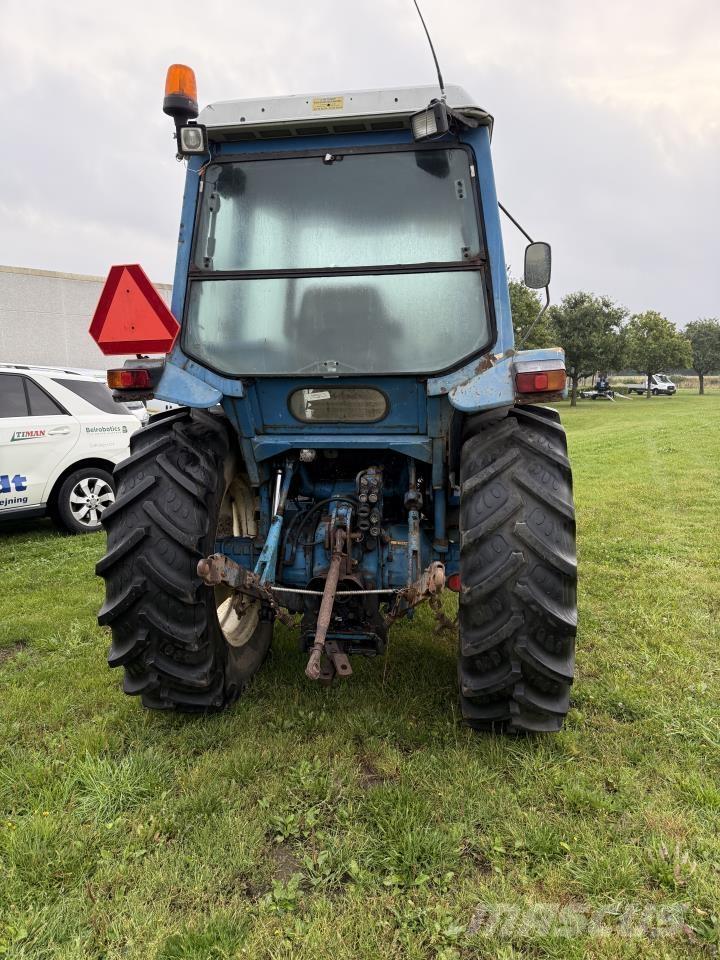 Ford 6710 Tratores Agrícolas usados