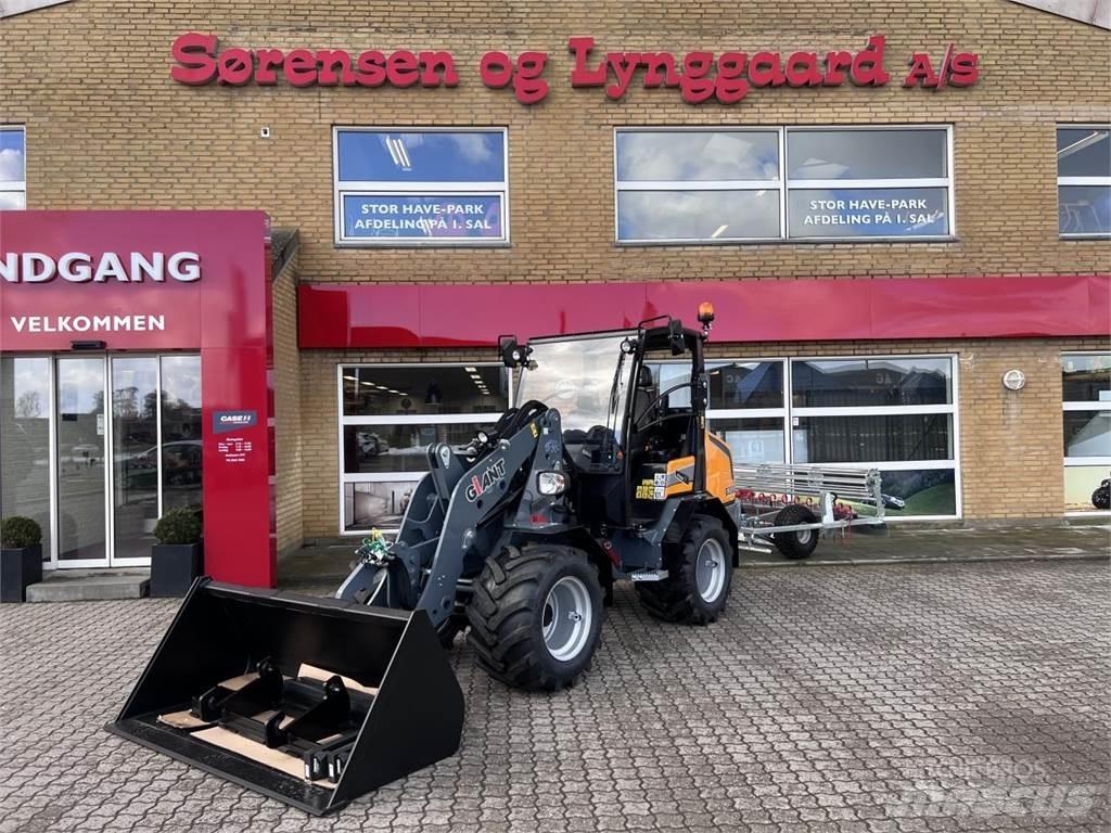 GiANT G3500 Mini carregadoras
