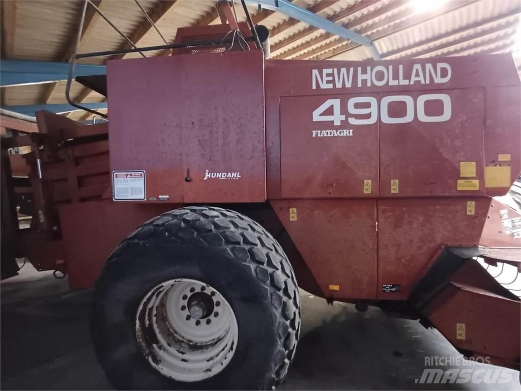 Hesston 4900 Enfardadeira de fardos quadrados
