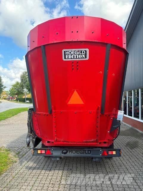  Hoegild 27 M3 Reboques forrageiros