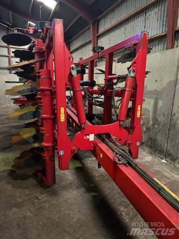Horsch TIGER 4 MT Grade de discos