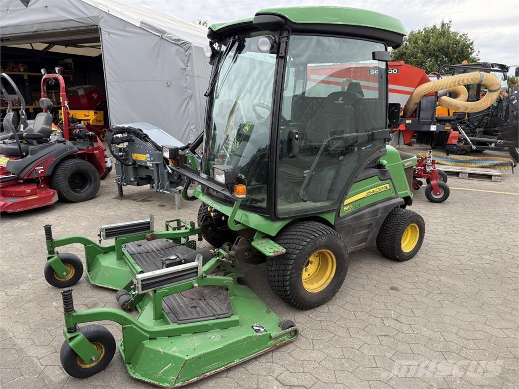 John Deere 1585 Portadores de ferramentas utilitárias