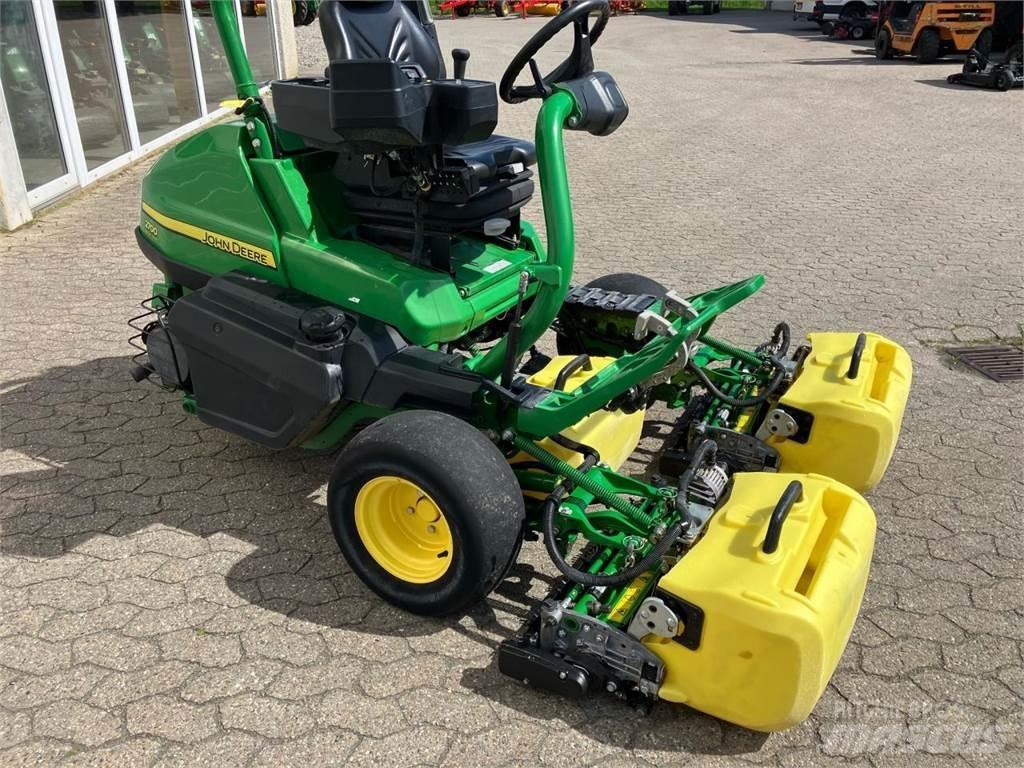 John Deere 2700 Corta-Relvas Fairway