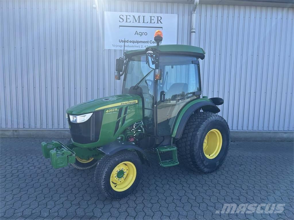 John Deere 4052R Tractores compactos