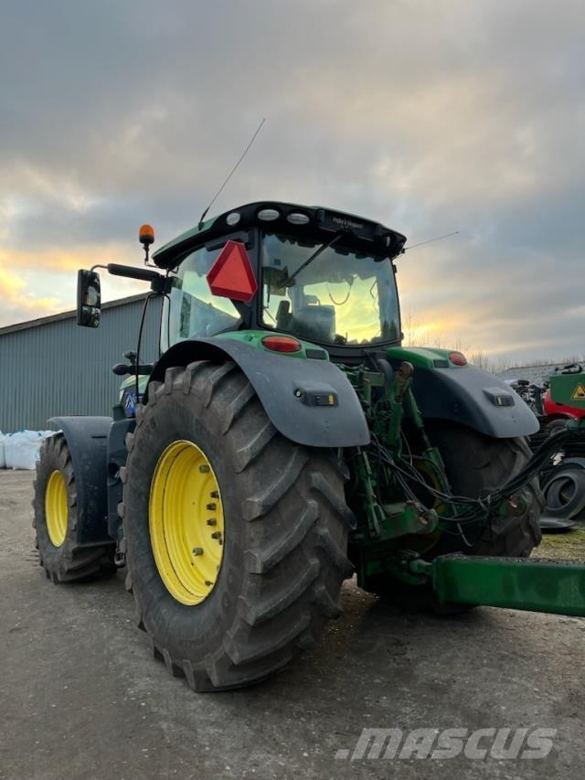 John Deere 6215R Tratores Agrícolas usados