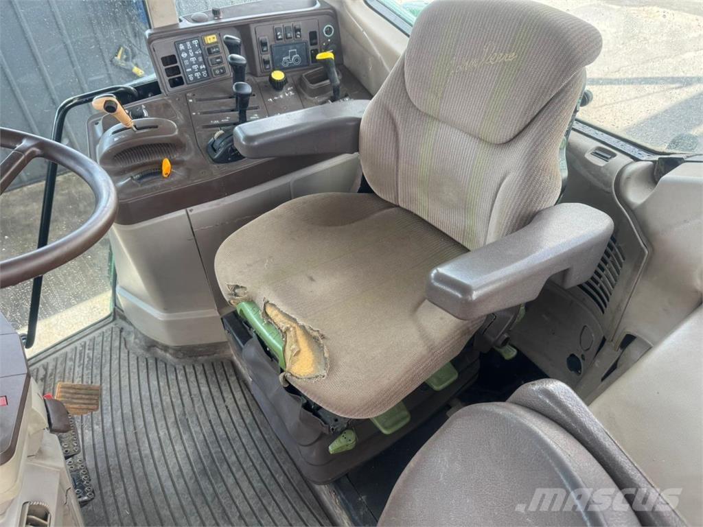 John Deere 6820 Tratores Agrícolas usados