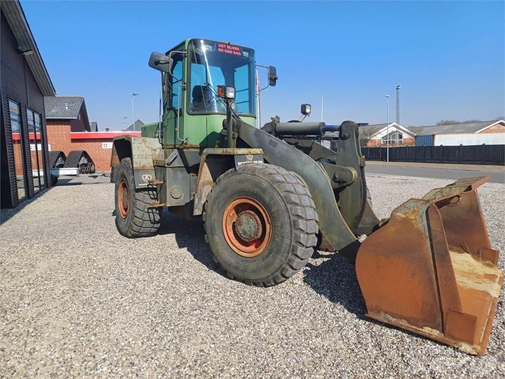Komatsu WA270 Carregadeiras de rodas