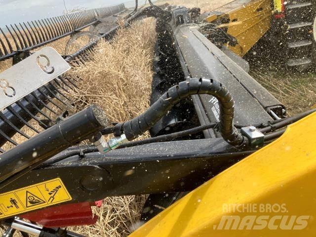 MacDon FD241 Ceifeiras debulhadoras compactas