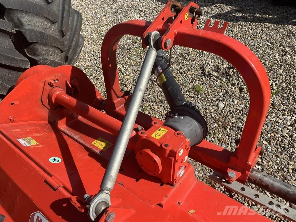 Maschio CORAZZA Gadanheiras