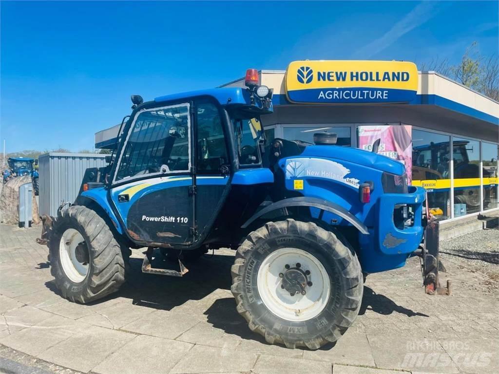 New Holland LM435 Manipulador telescópico