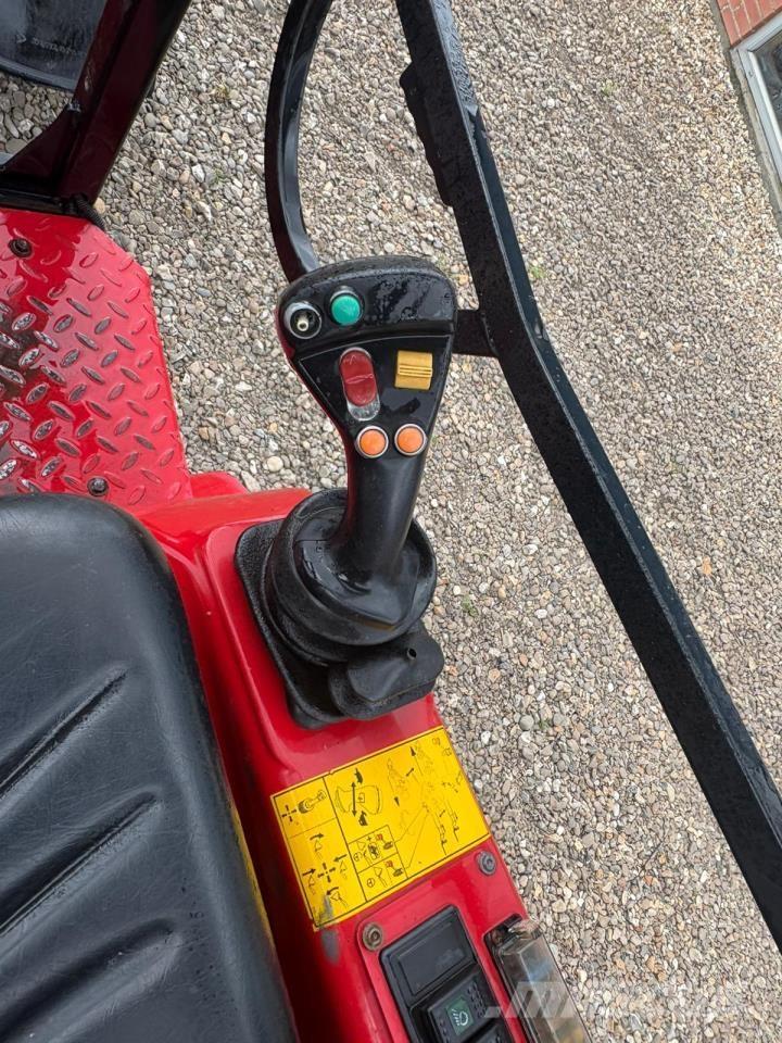 Schäffer 2345T Mini carregadoras