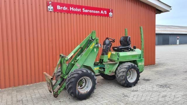 Striegel 300 Mini carregadoras