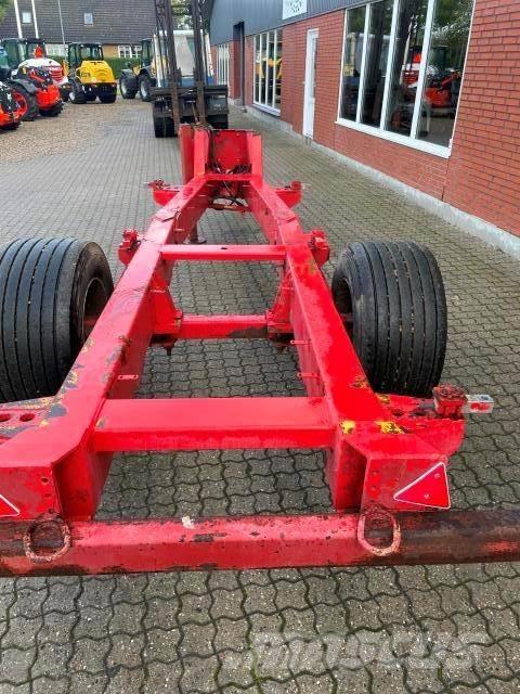  UNDERVONG NR. 69 Reboques Agrícolas basculantes