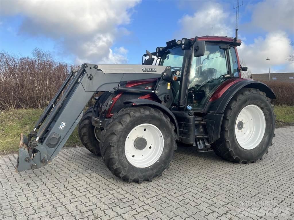 Valtra N 174 Tratores Agrícolas usados