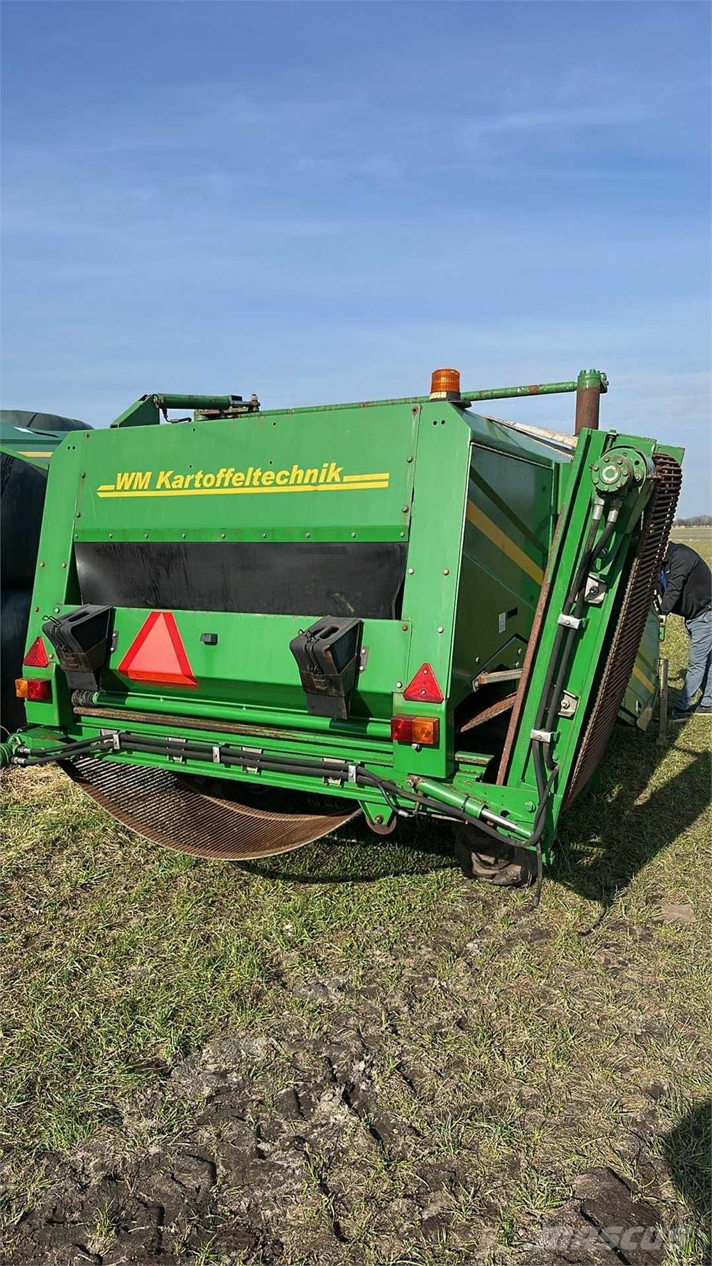 WM ROCKSTAR 1532 Motoniveladoras