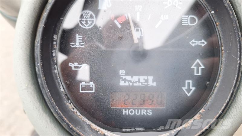 InTrac l40 Mini carregadoras