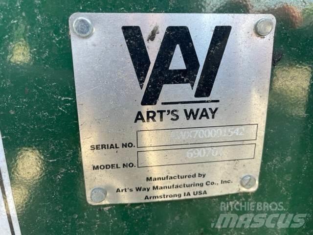 Artsway X700 Espalhadores de estrume