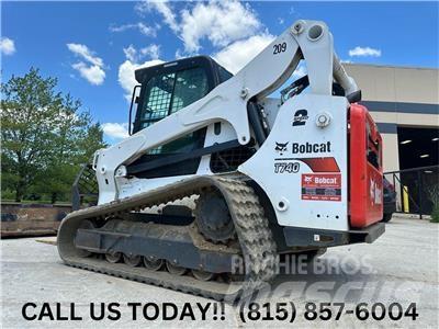 Bobcat T740 Mini carregadoras