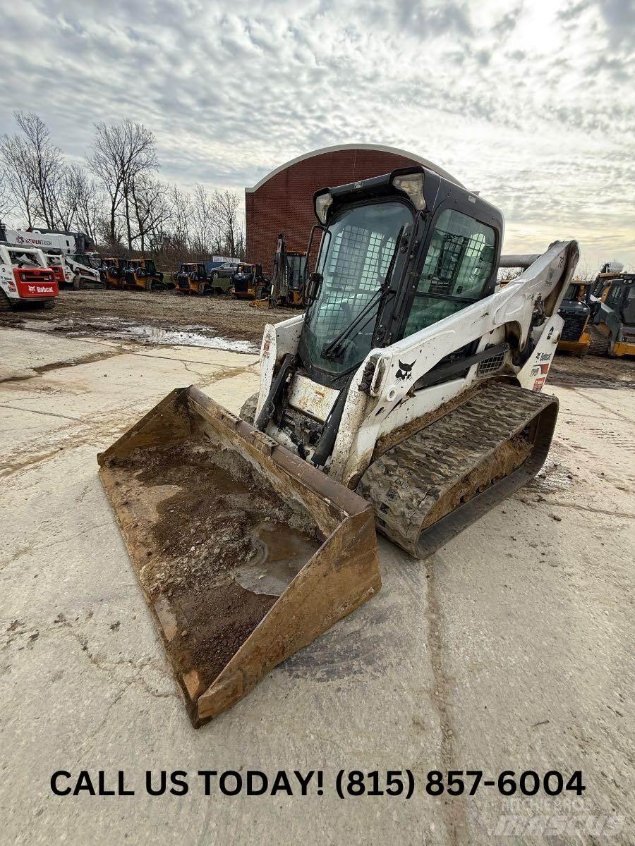 Bobcat T740 Mini carregadoras