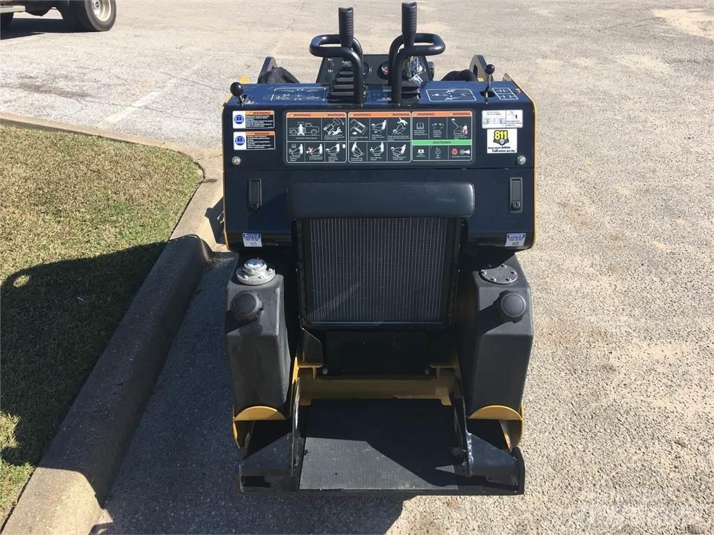 Boxer 700HDX Mini carregadoras