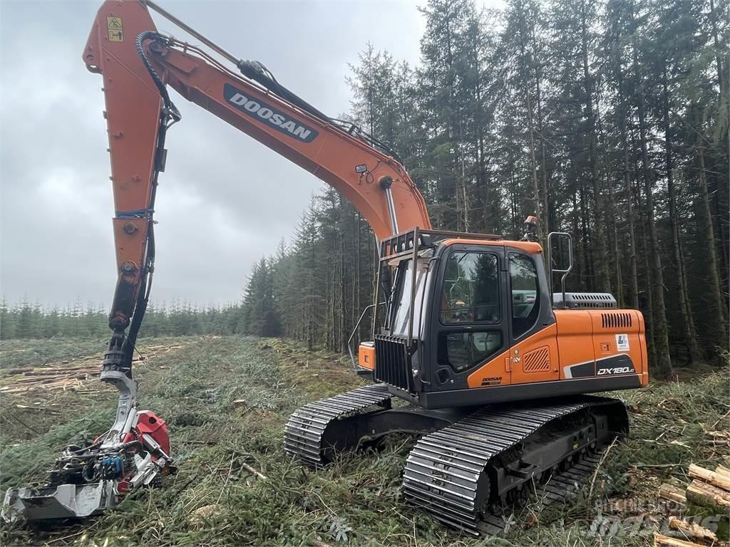 Doosan DX180LC Processadores florestais