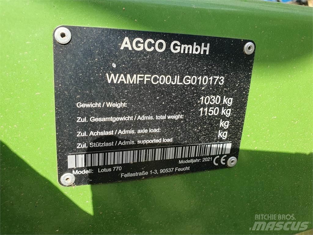 Fendt LOTUS 770 Ancinho virador