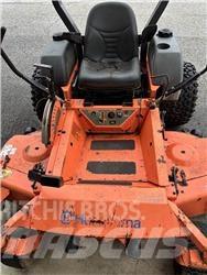 Husqvarna Z6127 Corta-Relvas Zero turn