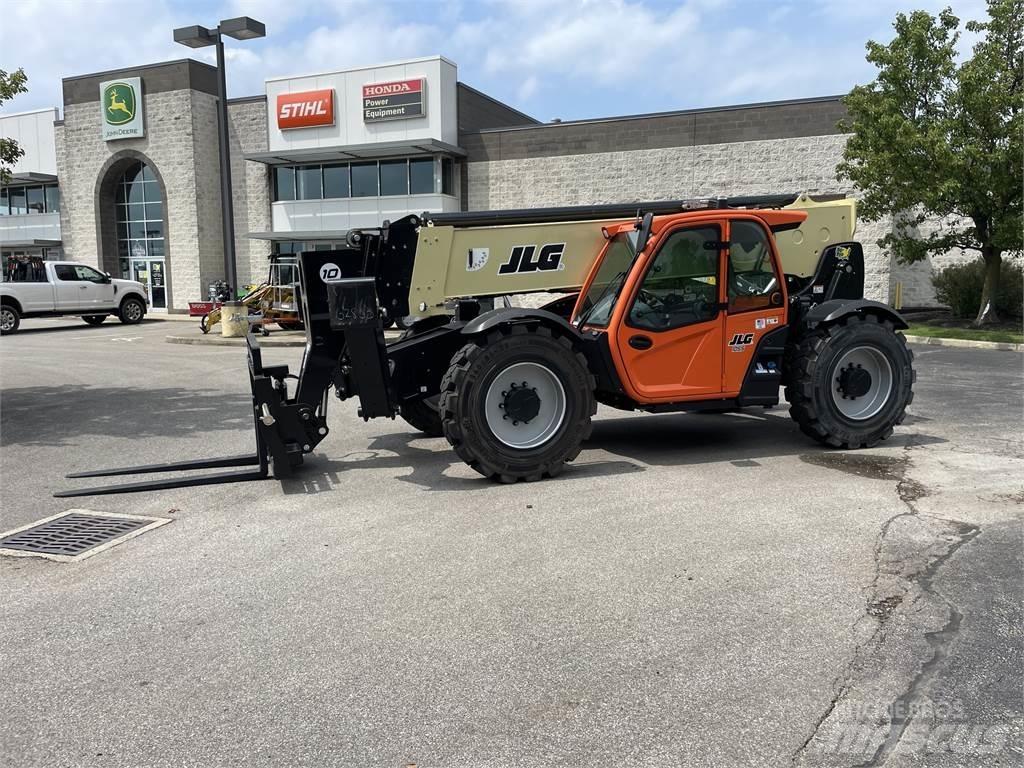 JLG 1055 Manipulador telescópico