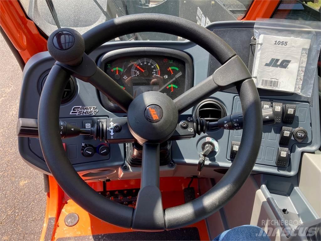 JLG 1055 Manipulador telescópico