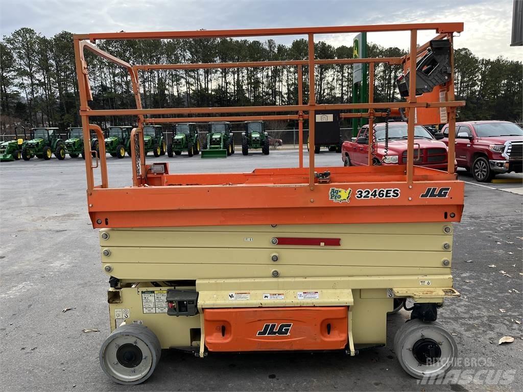 JLG 3246ES Outras gruas