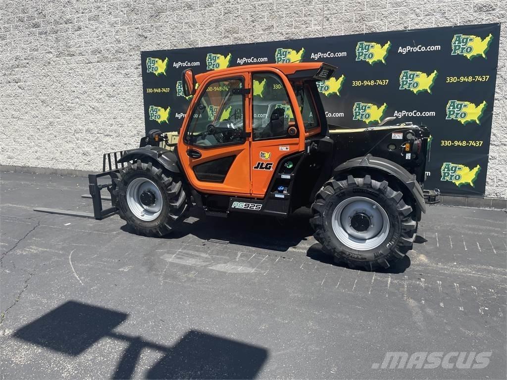 JLG 925 Manipulador telescópico