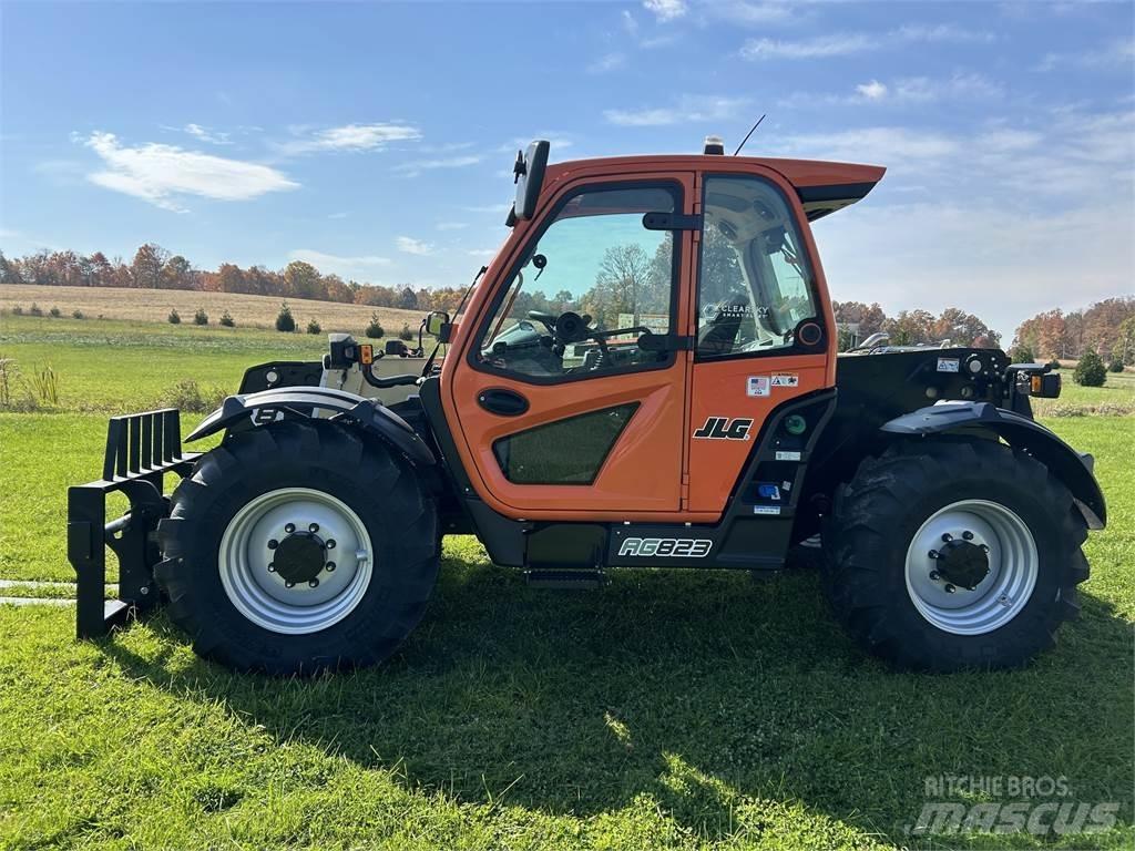 JLG AG823 Manipulador telescópico