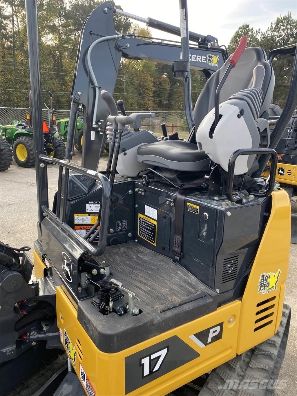 John Deere 17 P Miniescavadeiras