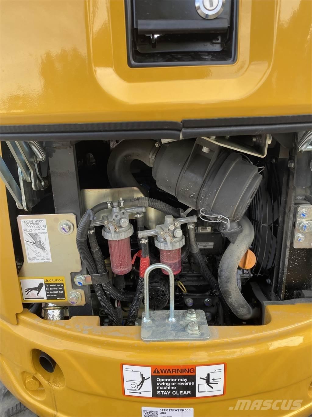 John Deere 17 P Miniescavadeiras