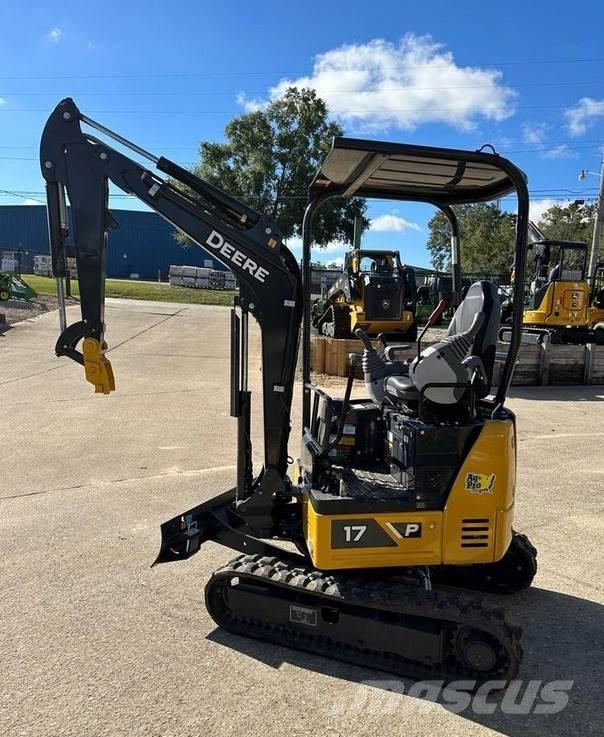John Deere 17 P Miniescavadeiras