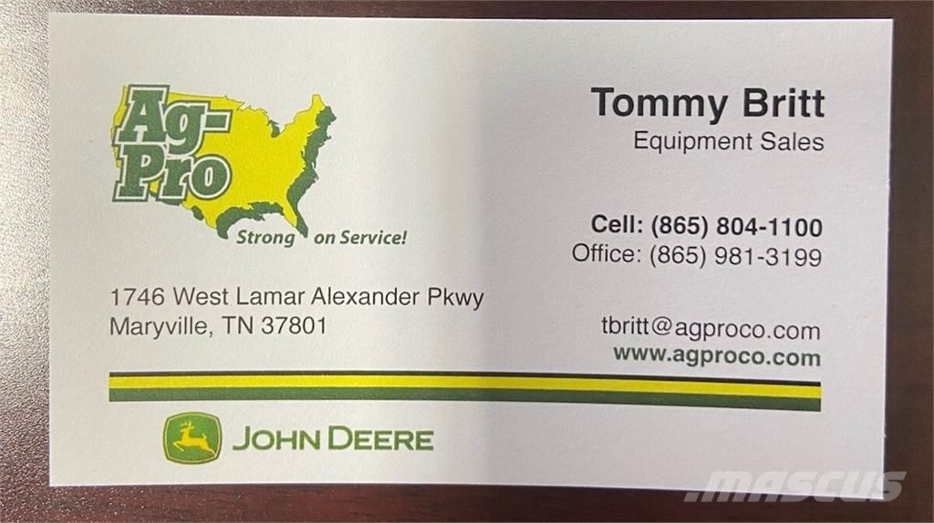 John Deere 2025R Tractores compactos