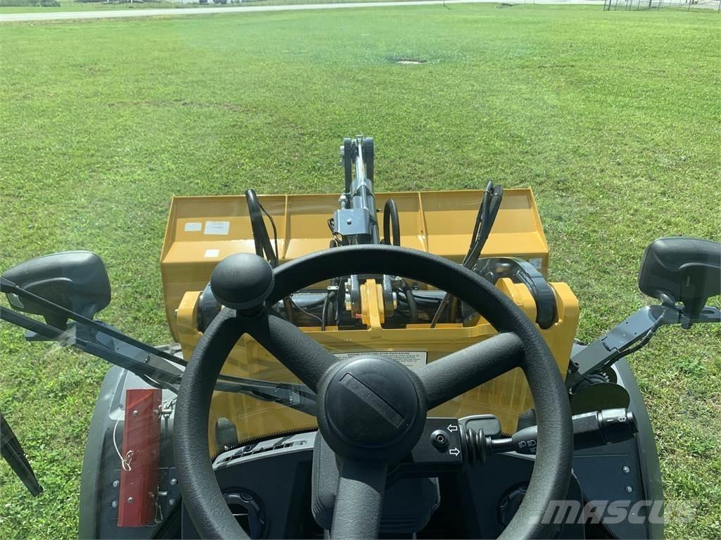 John Deere 244L Carregadeiras de rodas