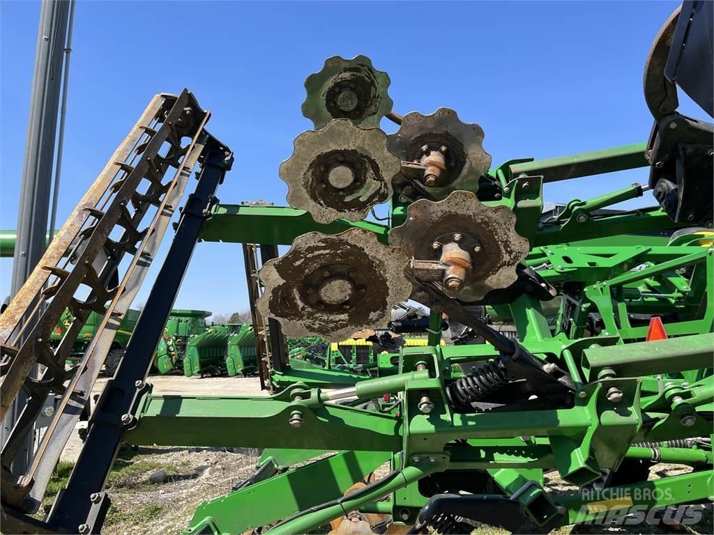 John Deere 2730 Outras máquinas de lavoura e acessórios