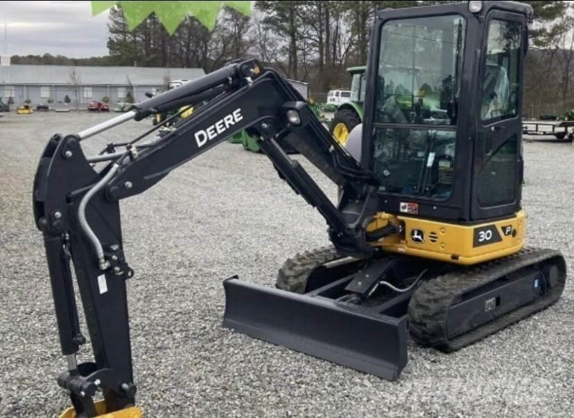 John Deere 30 P Miniescavadeiras