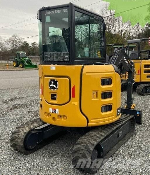 John Deere 30 P Miniescavadeiras