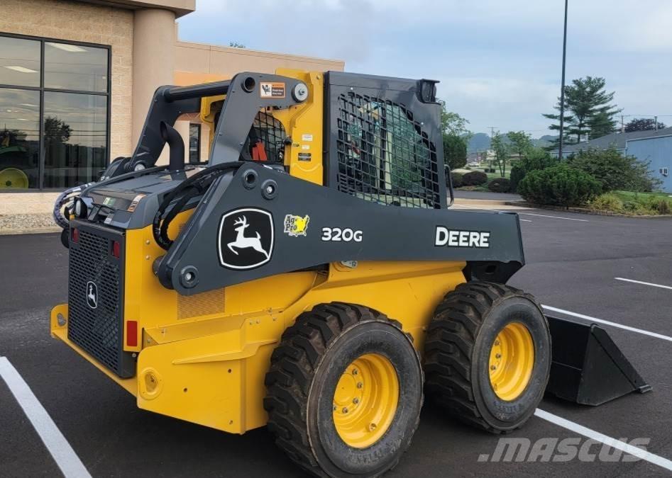 John Deere 320G Minicarregadeiras