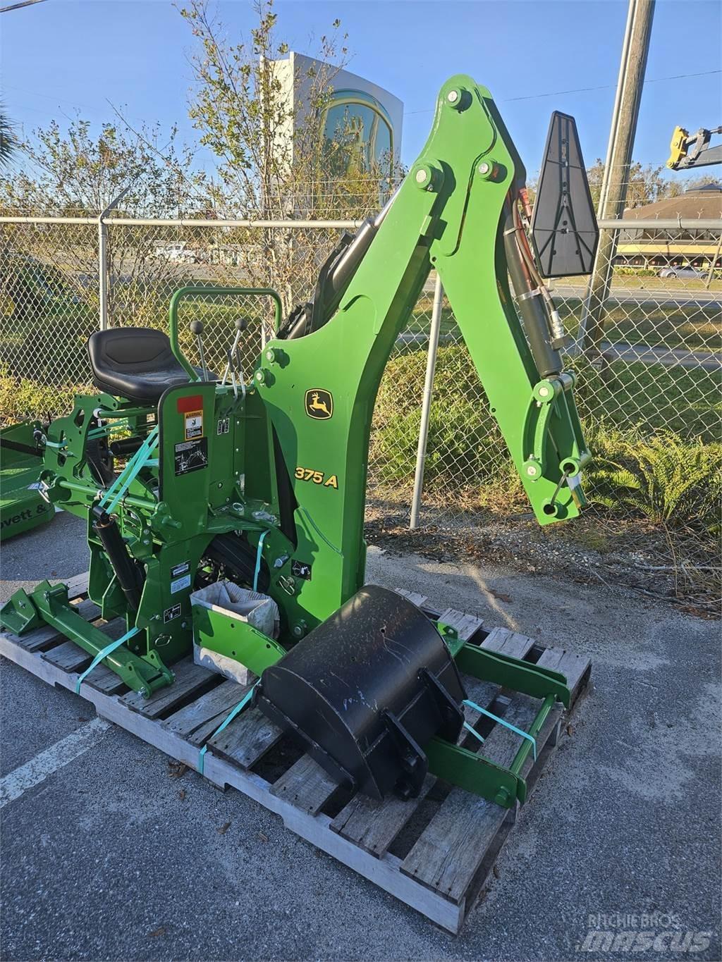 John Deere 375A Outros acessórios de tractores