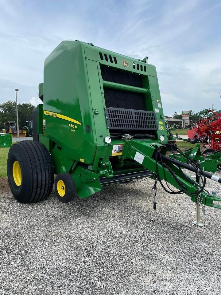 John Deere 450M Enfardadeira de rolos